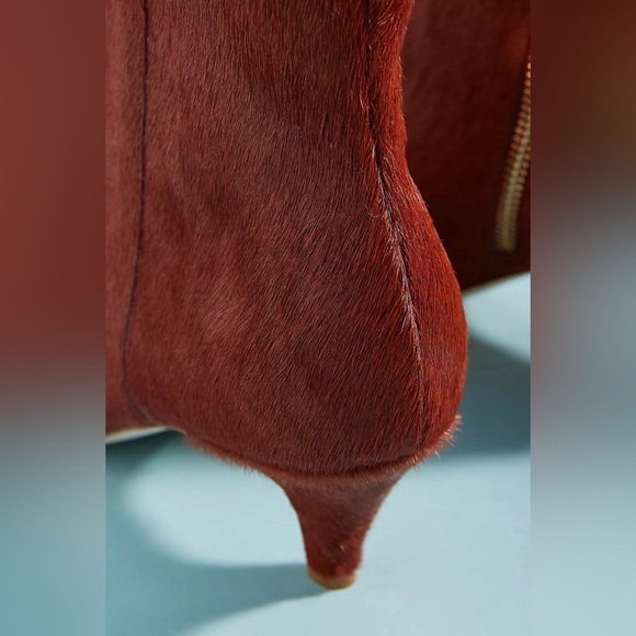 NWOB Anthropologie Calf Hair Pointed Toe Kitten Heel Booties Red Brown Maroon 6 - Picture 5 of 8